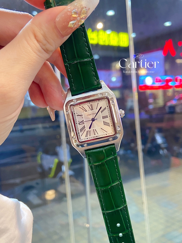 ブランド時計角部分ディテール